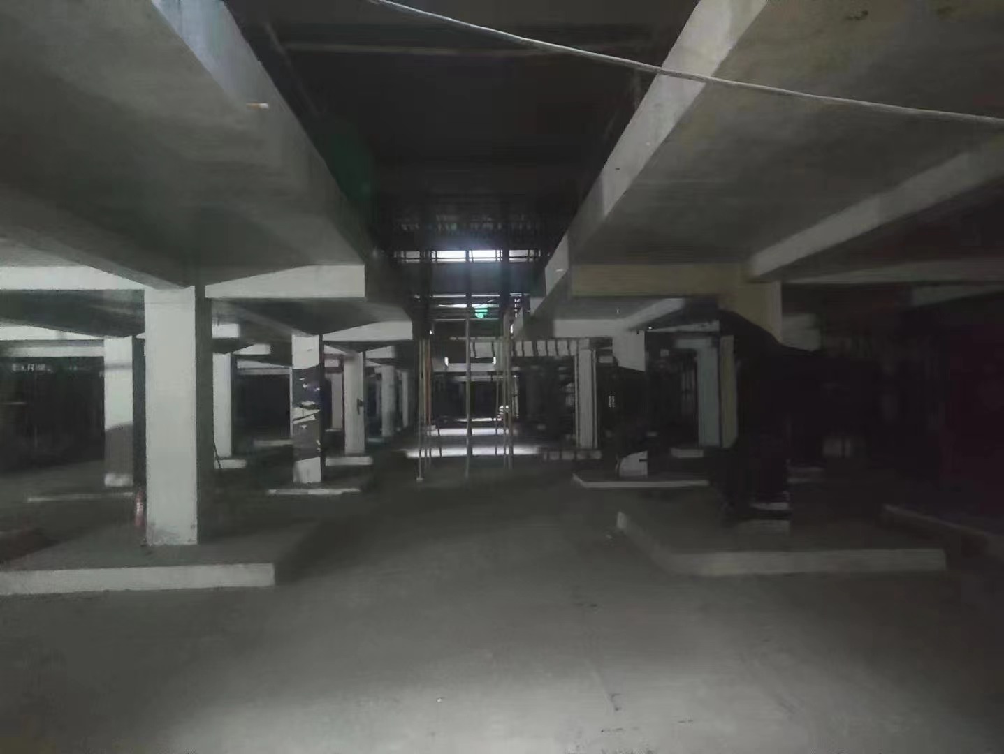 巴音郭楞山东又一个上海博普LOFT车库拔地而起